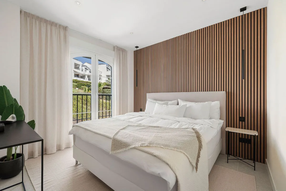 5354e247-ddf3-42d8-8c89-c41147f8ca03