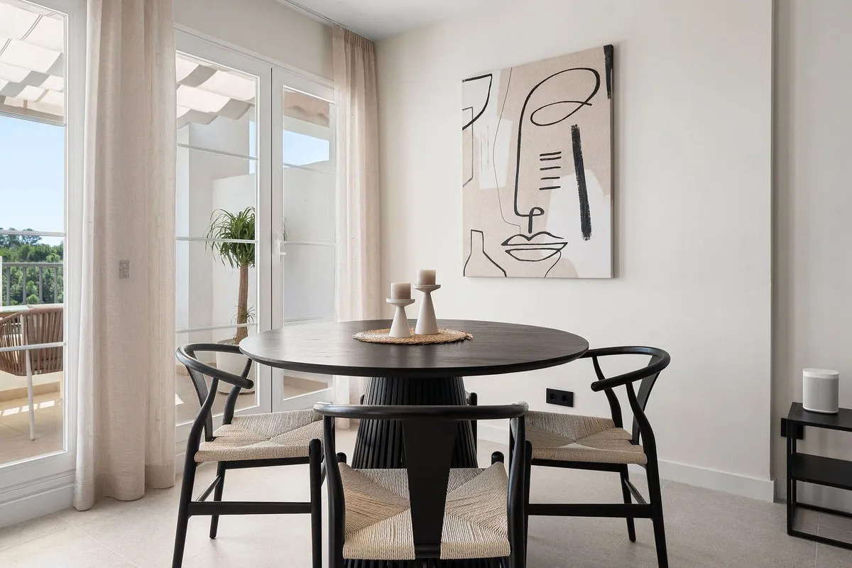 db8d0fc5-ce4e-4e0d-86b8-18ec0cf061de