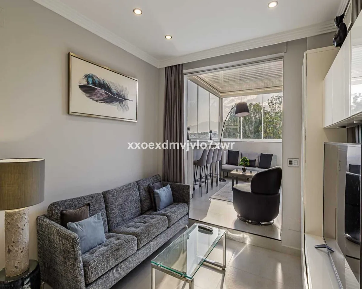 6d031c00-9116-47a3-90d3-72a4b283bf20