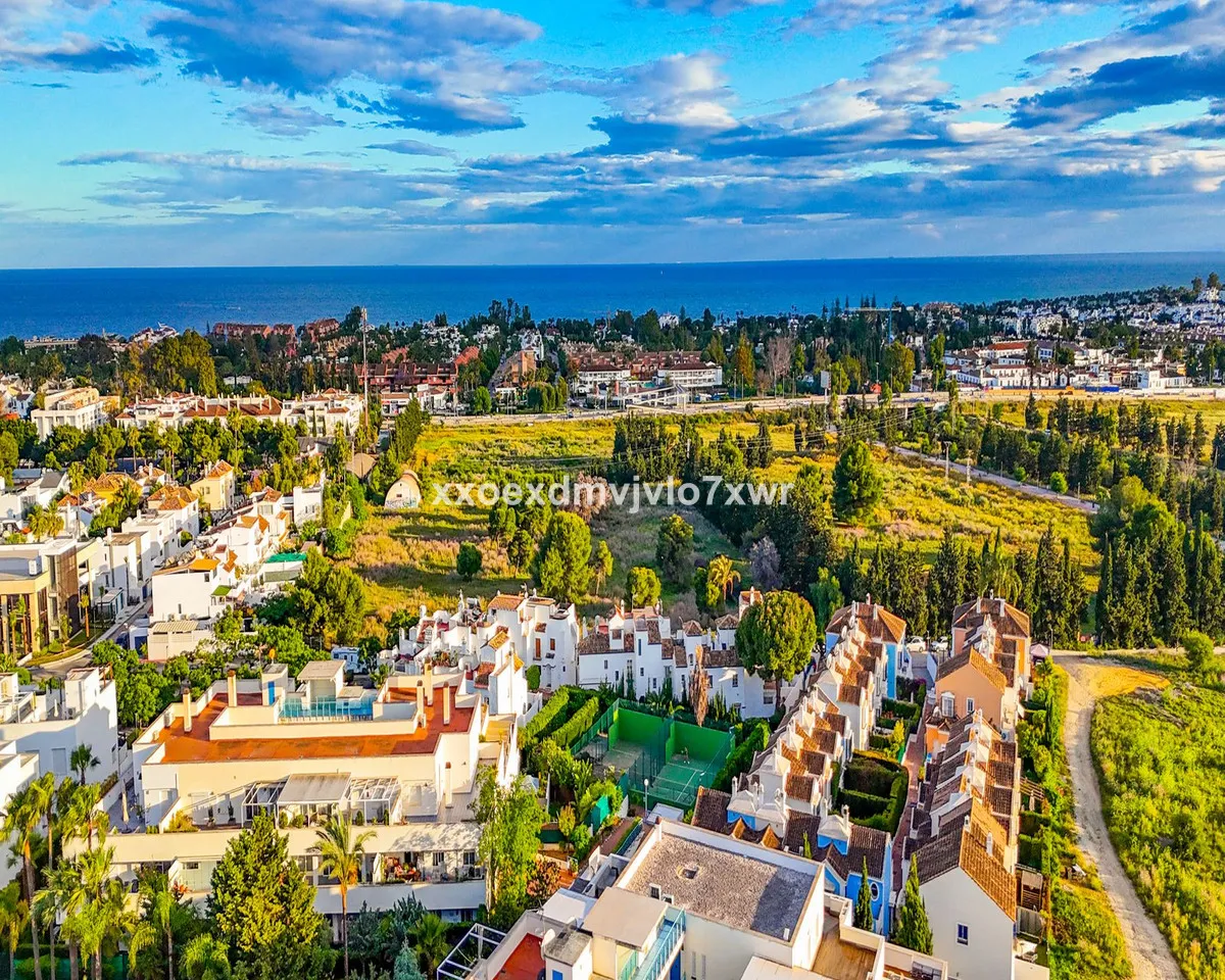 9fdd4e72-9fc7-4c2d-89df-1ef077079fbf