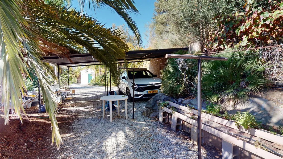 225c9688-45a4-48e2-bd0b-eb2fc0f95f63