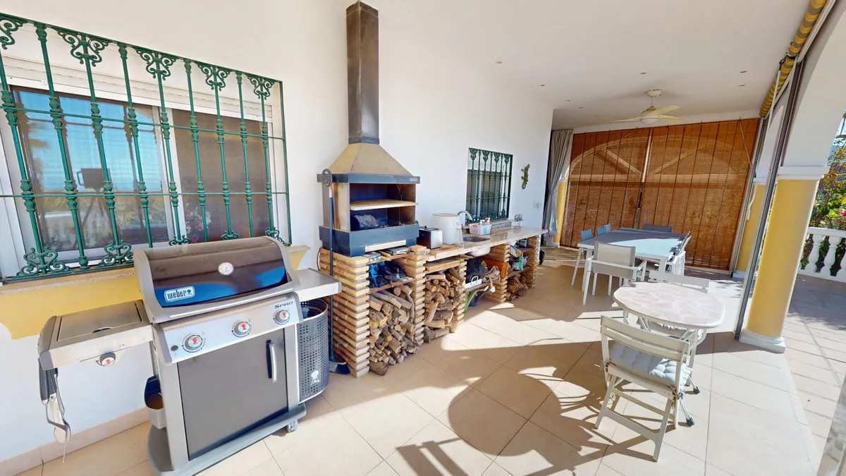 304dd202-a8f6-47e7-91a3-5ba16ee61c5c