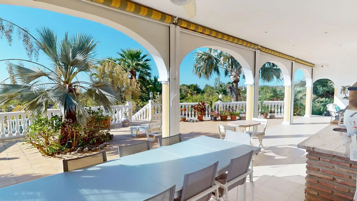 35cbf088-3c9f-4803-9a82-b3c222f4d927