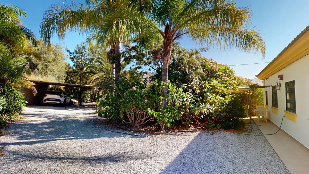 73abcc4f-fd5d-48b5-a56e-69221e7fdf69