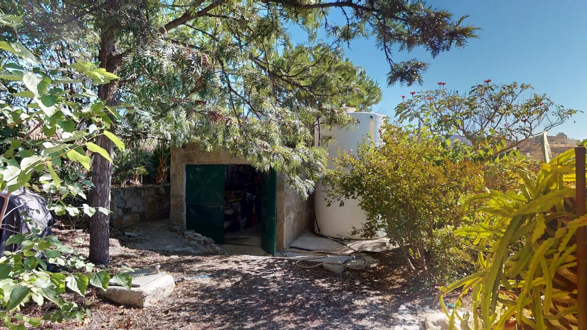 fccd1f8b-7bc7-44c4-be3a-aafe247a6dc4