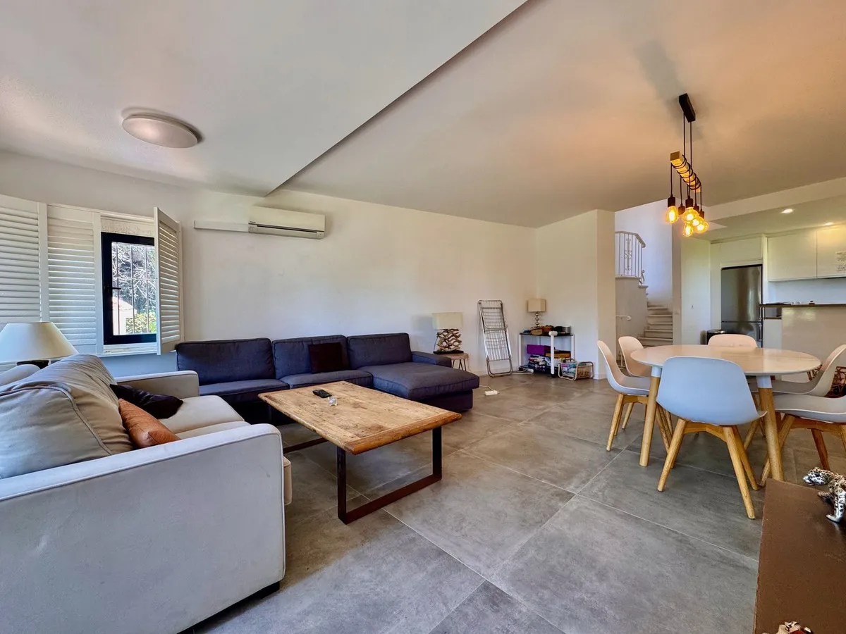 cc60f74d-52cb-4cb1-b042-9cd43b0c039c