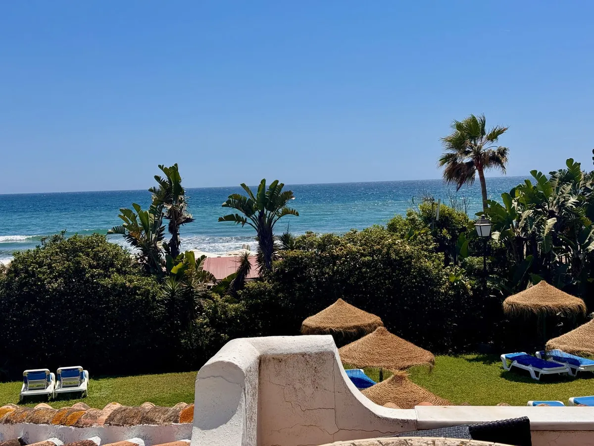 d08dfb93-4165-449e-b852-270588915da2