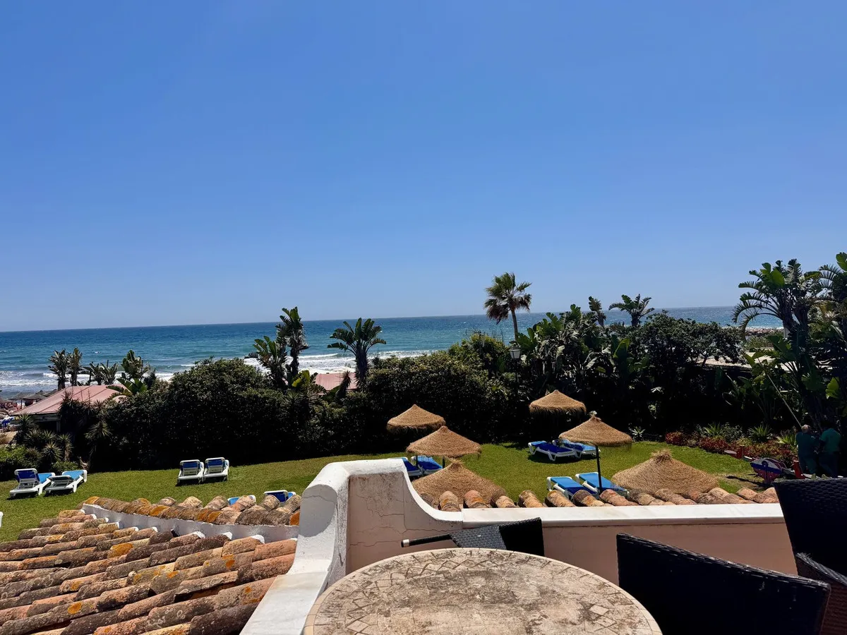 f3b619df-71bb-4e88-b5cf-88f44d4f7c3f