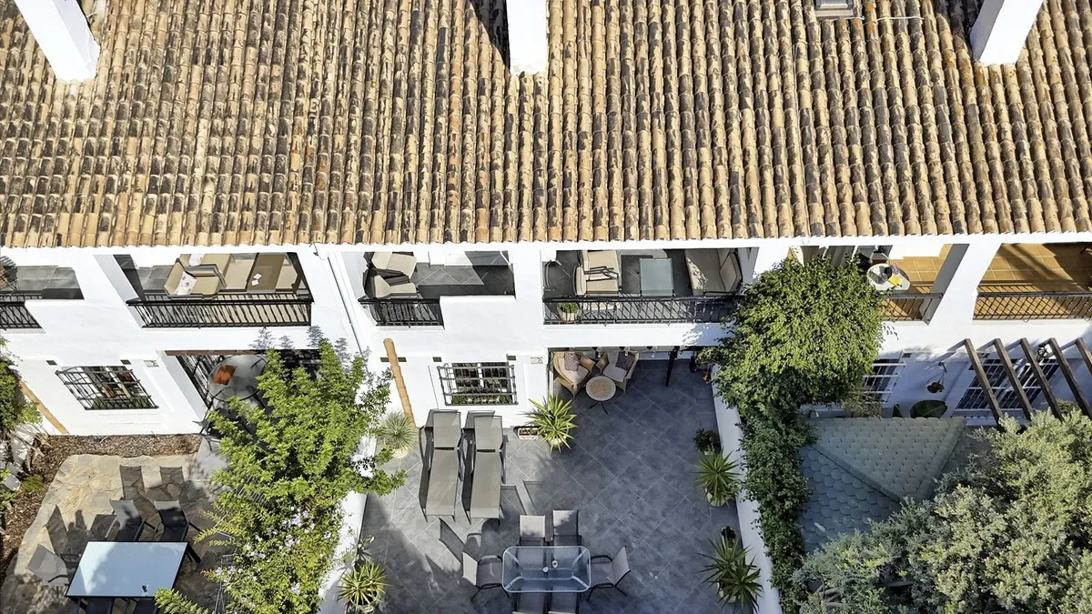 526153ee-5841-4ab9-8c23-b02f02c38c74