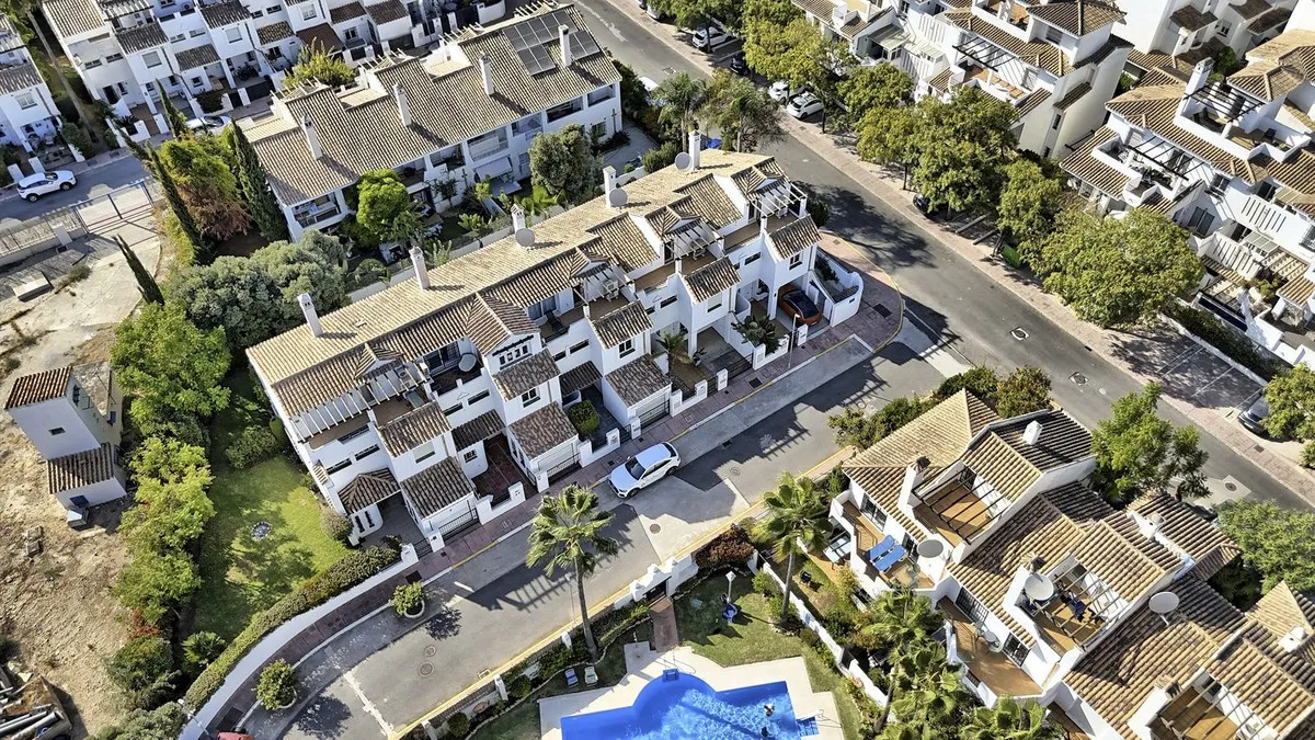 69e3c644-934d-4e16-91cc-aece0d7ec64d