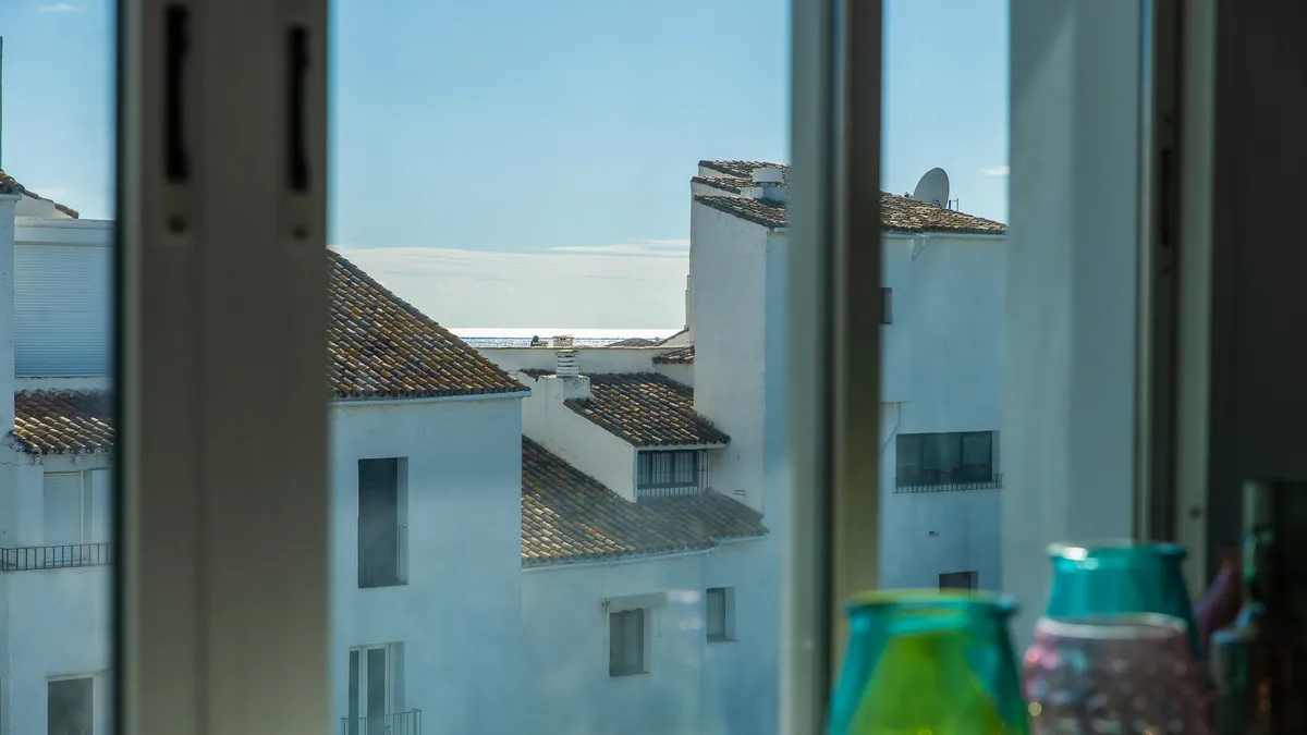 3306f684-78a3-496c-ae1b-fcb348b47b33