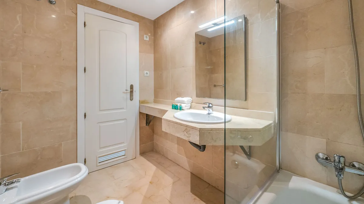 78b6ab17-b934-48a0-ad9a-c656ecf80b38