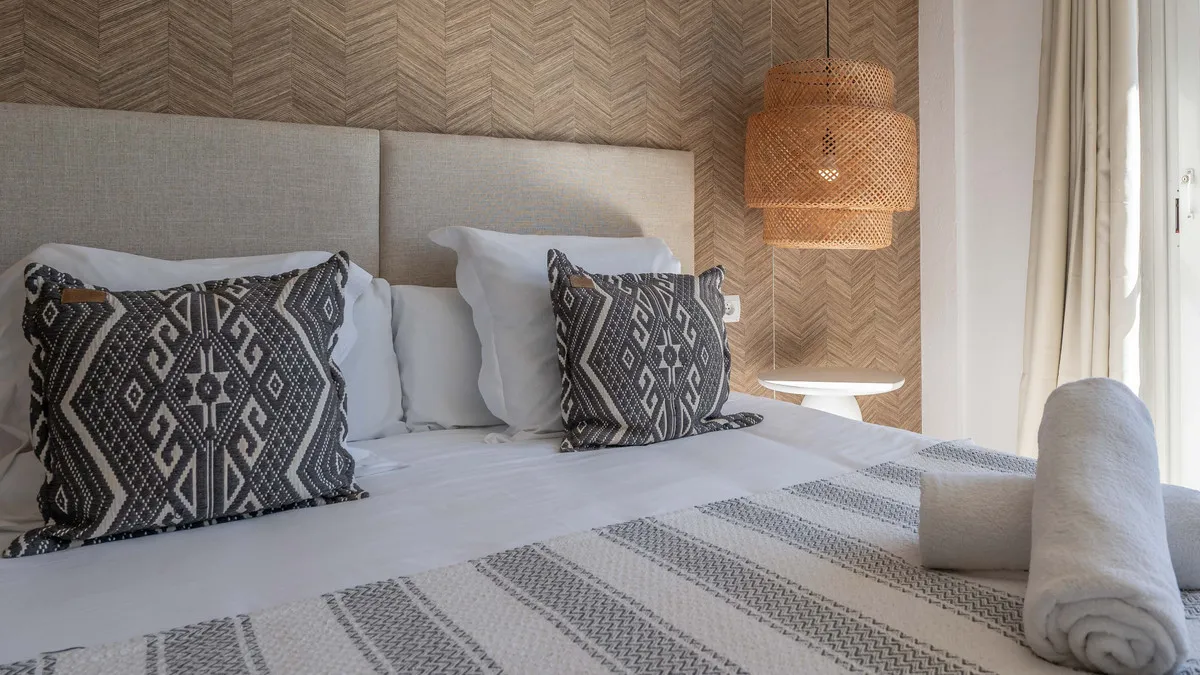 bda2aa51-abf7-4806-9ab2-803912025f45