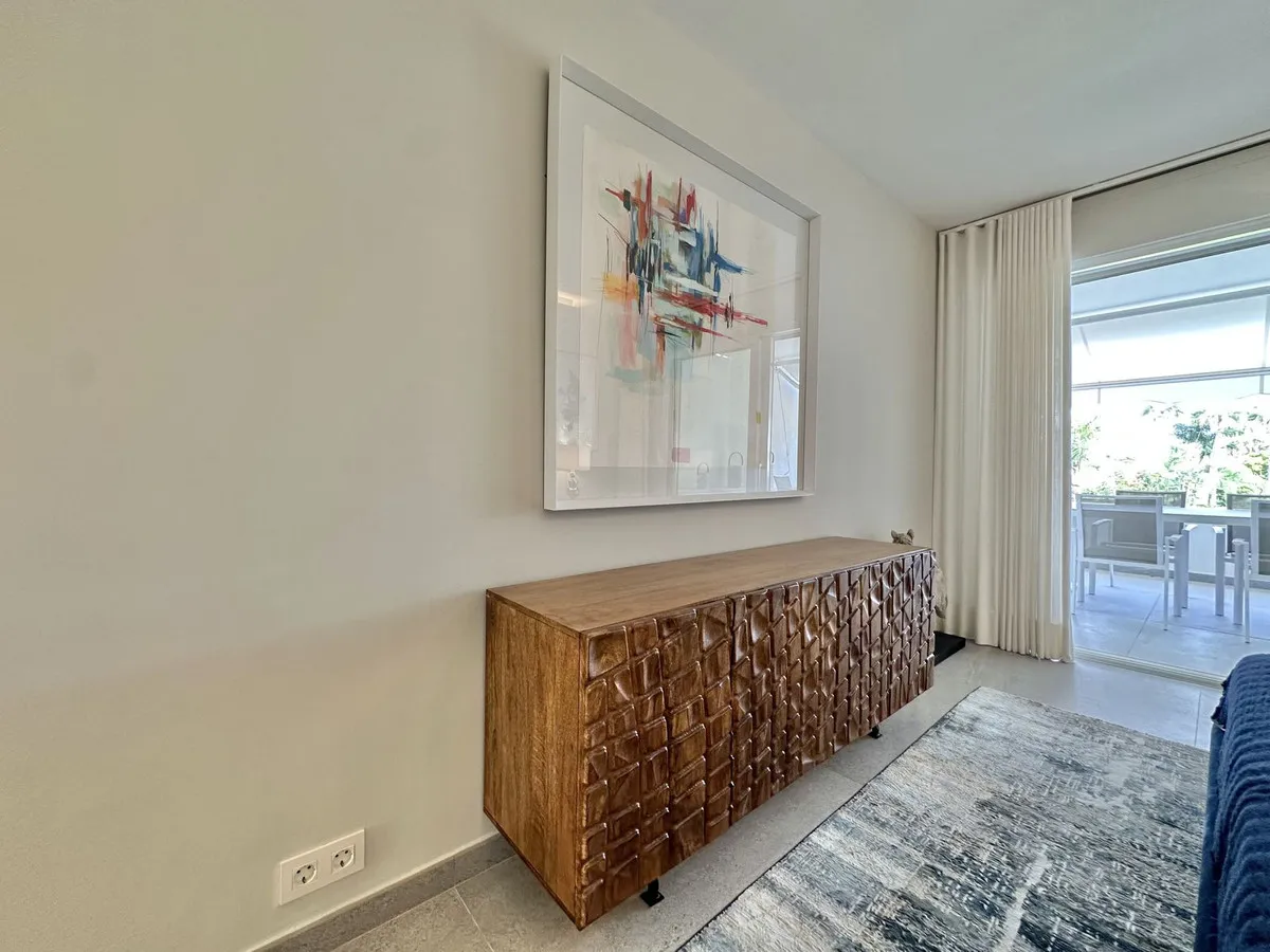 ce0dd41d-517b-44d5-9994-9cb15abe6f86