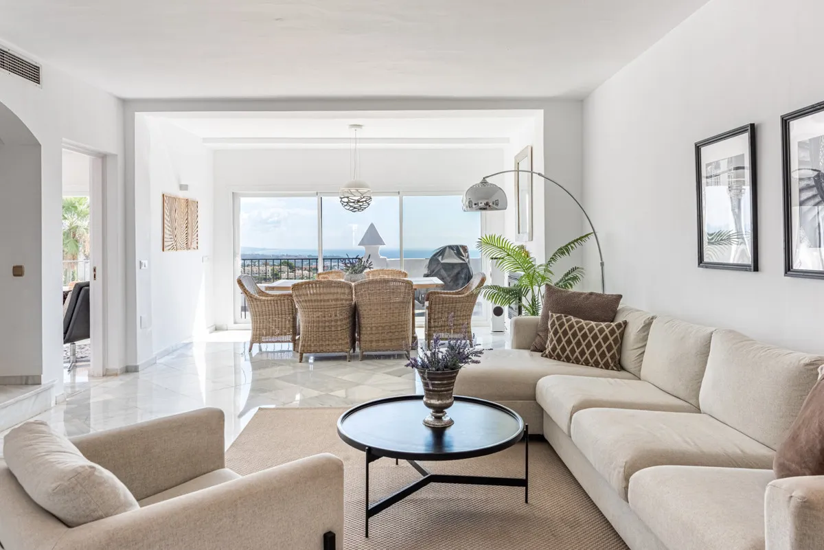 4f40f4b0-a0c8-4c4f-9547-b891f6ddeb85