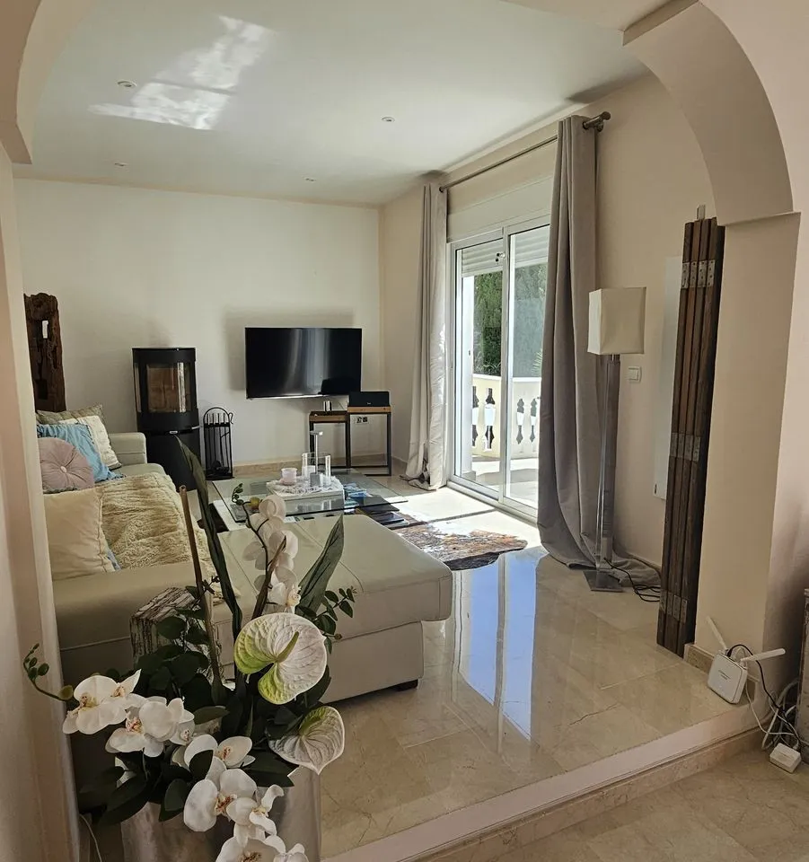 c9cbfbc3-b314-4dac-b091-9604f422419d