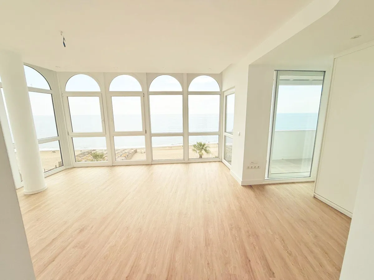 08c3e139-8a88-4bad-9253-d10d4bac8902