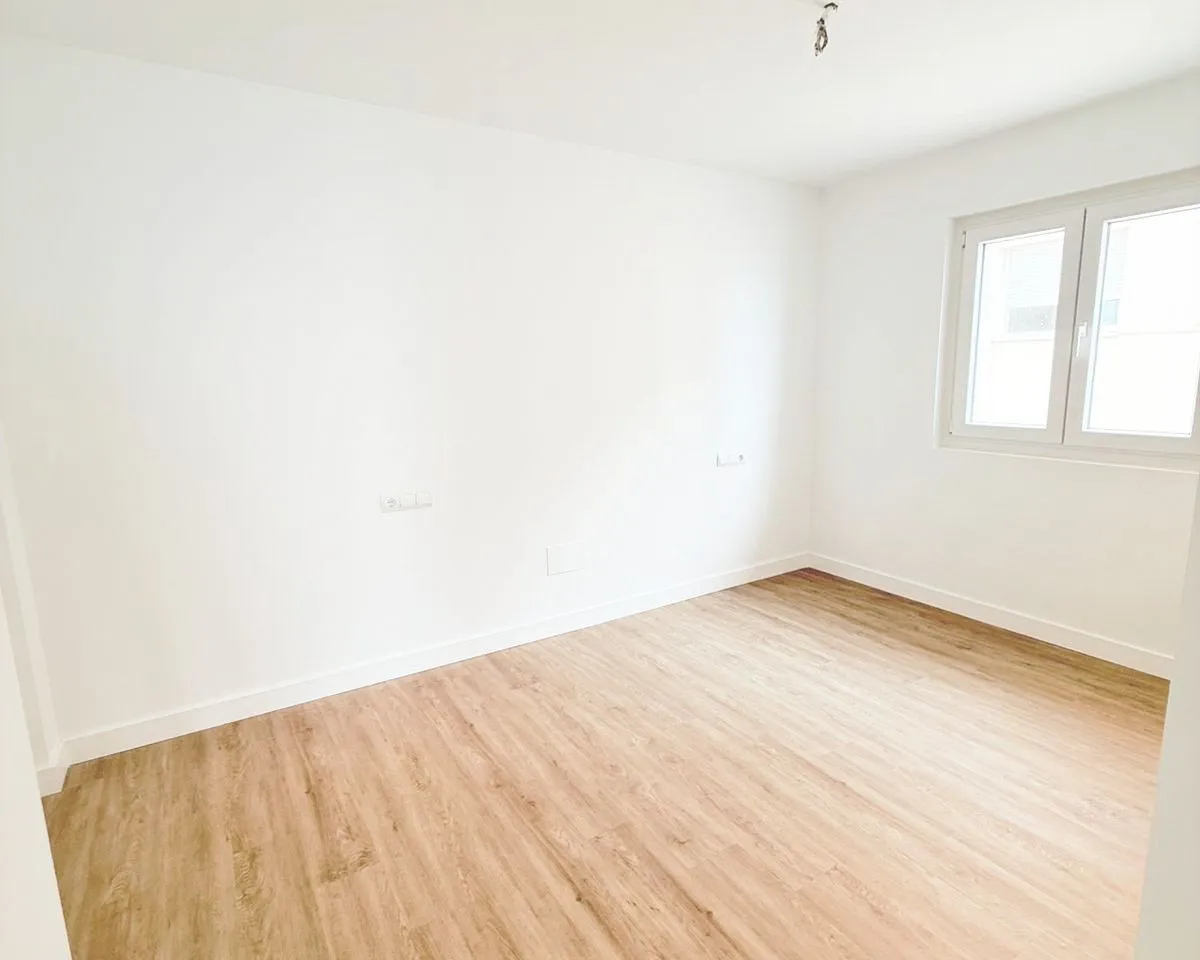 47eee155-032f-4d29-8cd3-7e6645bf5806