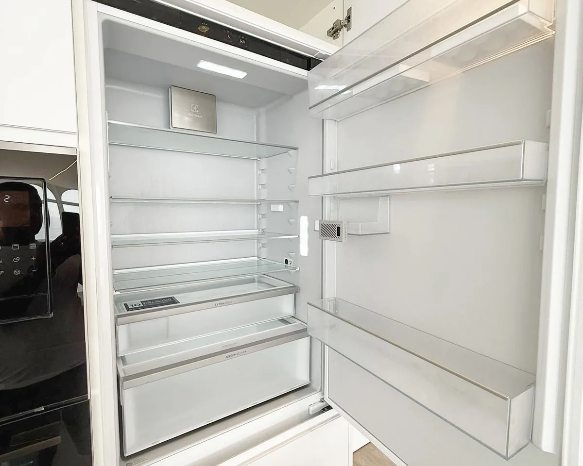 e1eaef9a-f984-4799-8b60-564bfbeedaaf