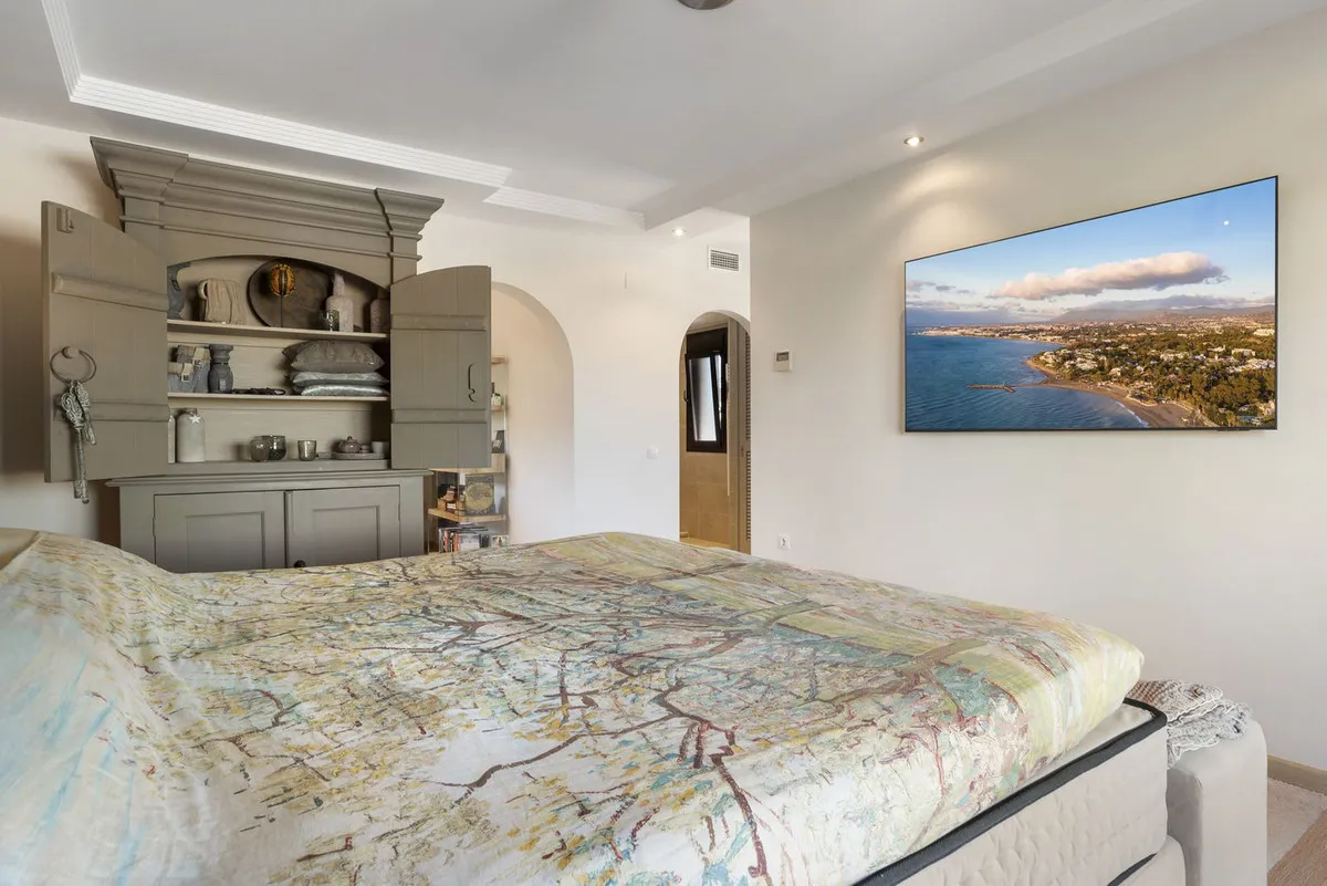 9d15e940-c4a9-47d6-9254-55924cb80640