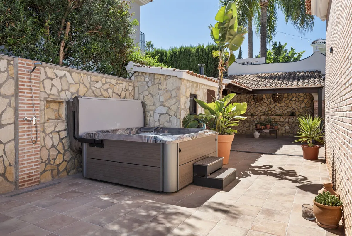 d728ce3f-1c45-4b72-bb76-0251a4ff715c