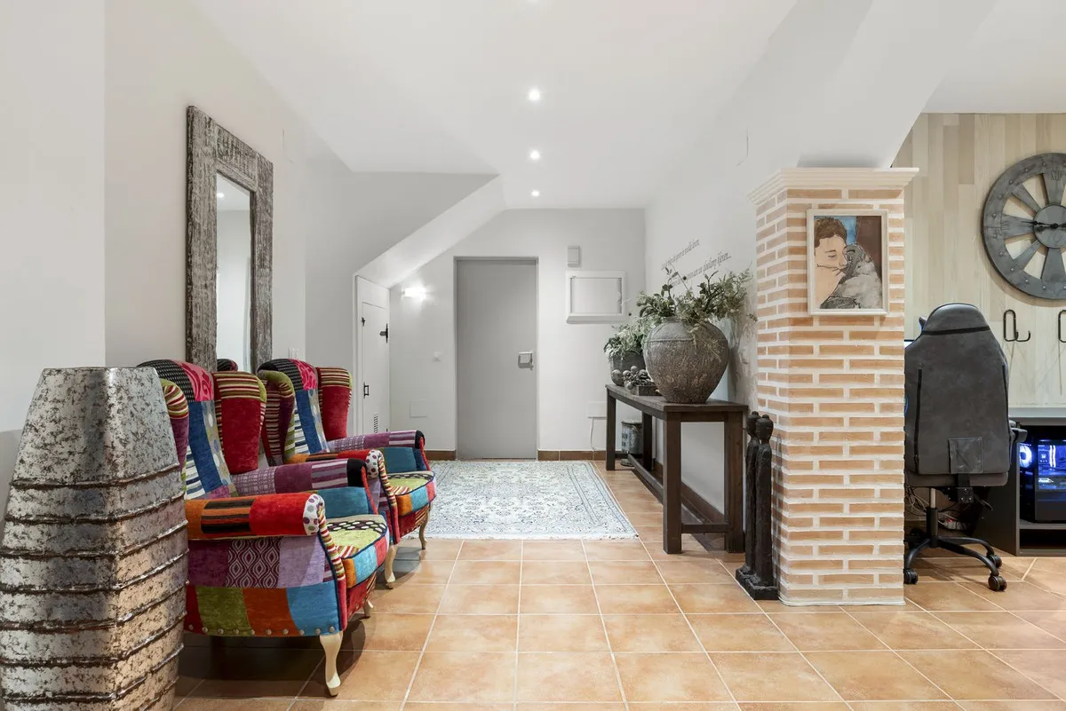 e1f9bd30-90ef-4349-a796-60fc0da92f45