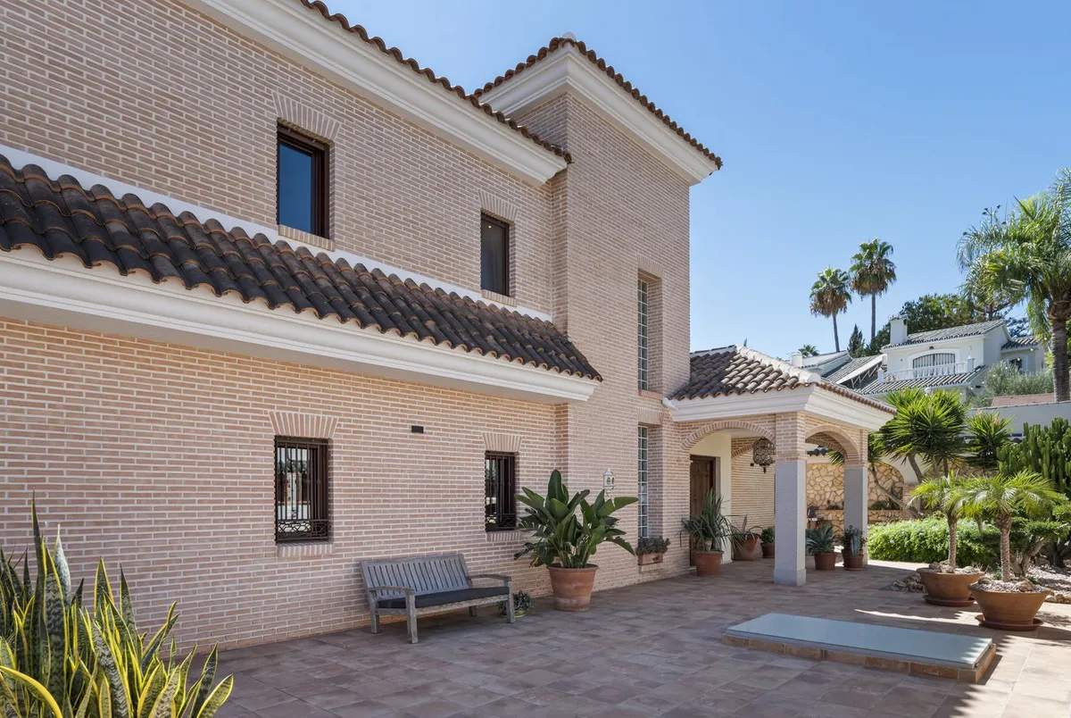 e912767a-2f21-408f-b4d0-c803d27090ec