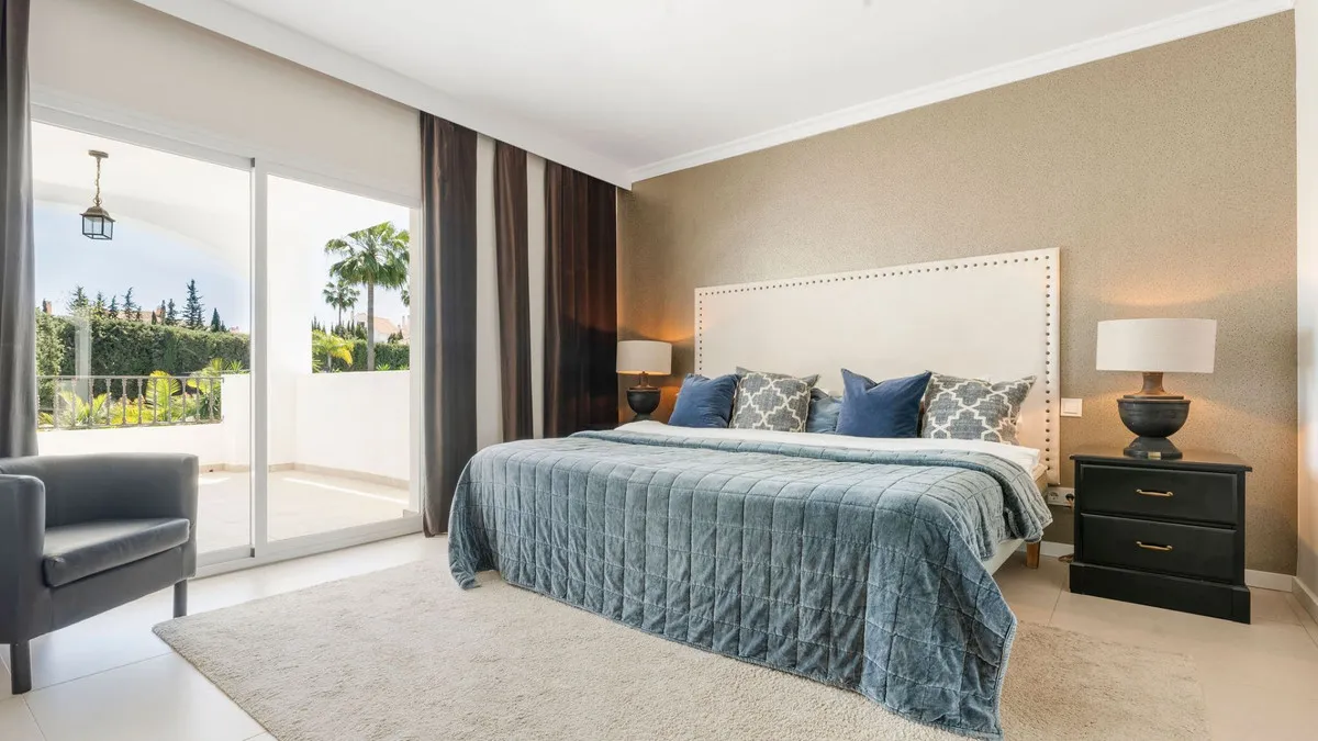 c81c4a46-a7f0-46e7-a7d3-7a6bdaeade13