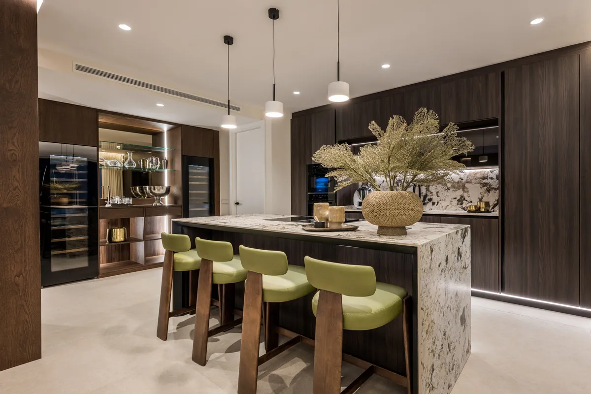 8e4449c3-17cc-4c40-9e36-5020c07252e2