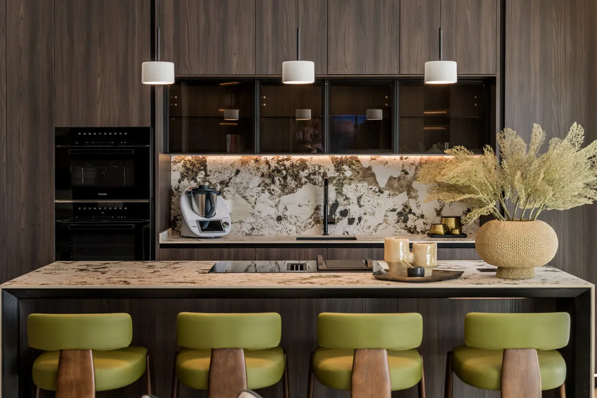 f53ac1be-d604-4cbb-9abd-f30e6da8f0af