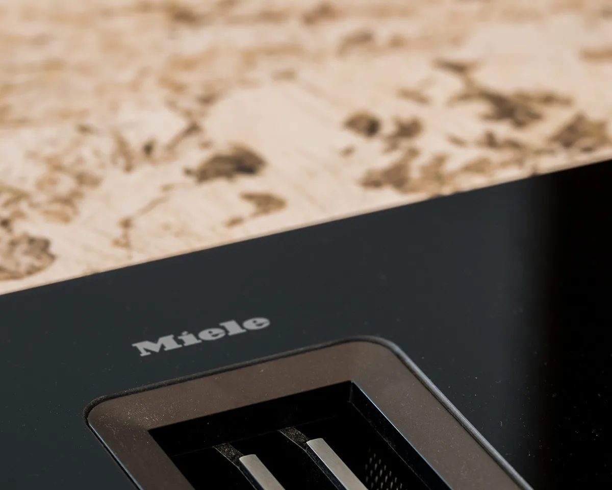 fad59a0b-faaa-4968-beb4-8f2e143fbc89