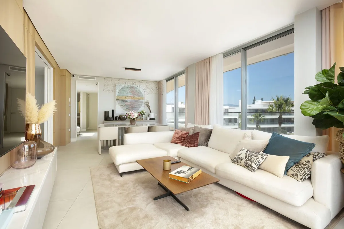 507b902d-cb59-4a99-890e-a9db2fc7a939