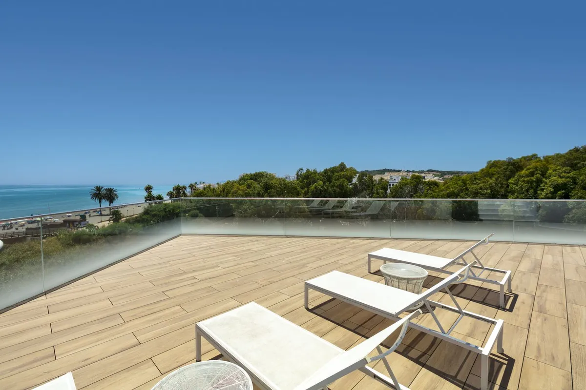 9d671c18-c35e-4db2-9c10-d54e8e37b10e