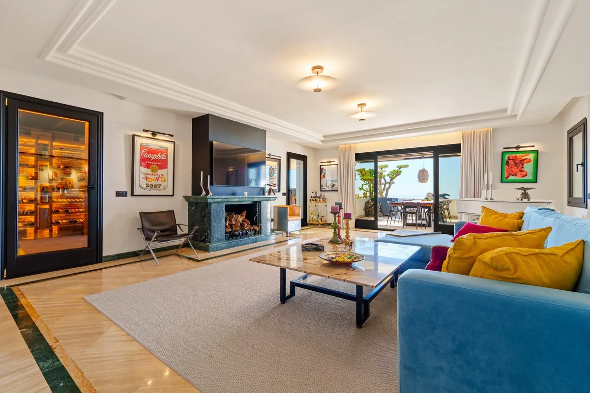 27894282-99dc-4681-a456-b48e18f4f2f3