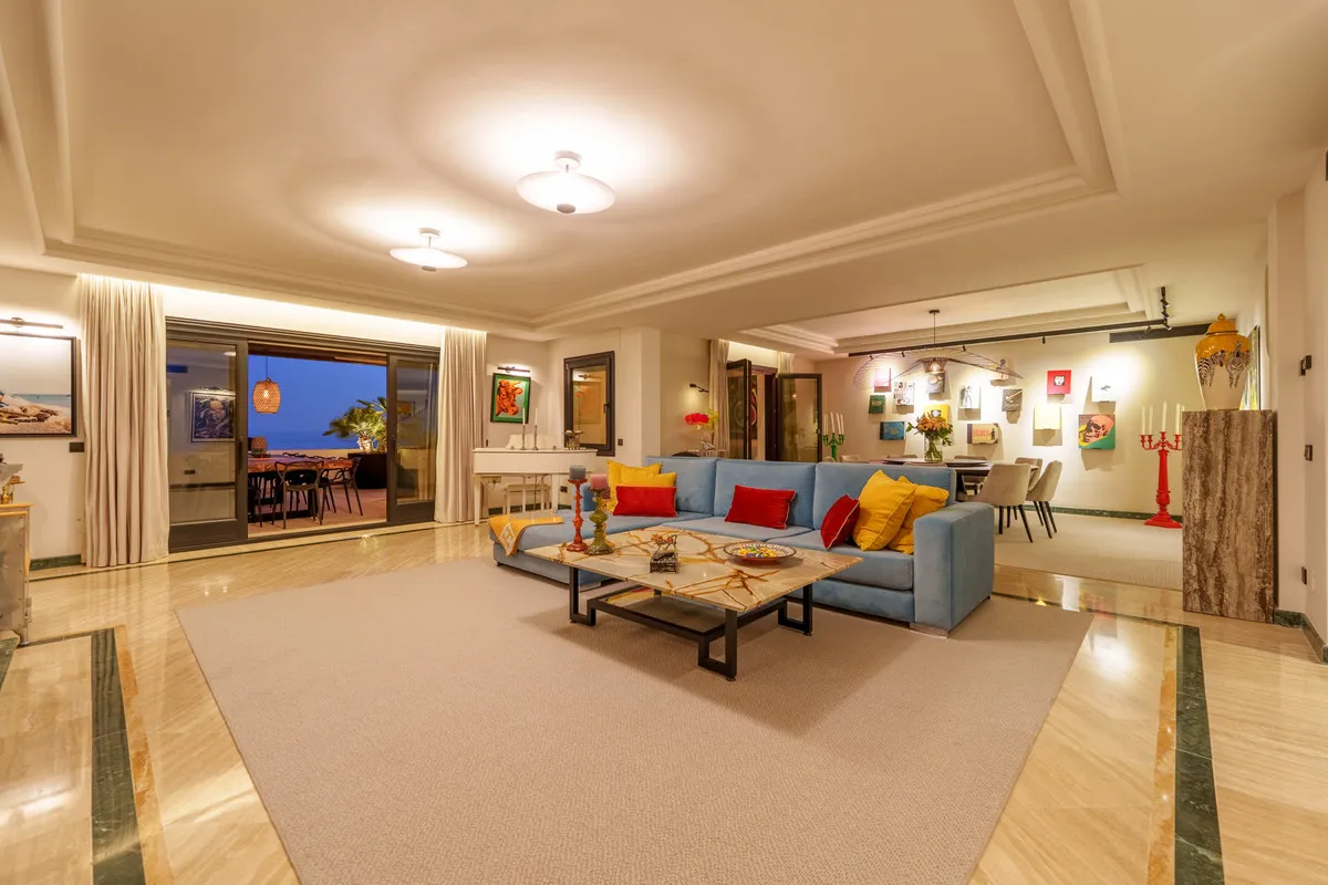 84d16cee-56c1-4a2d-a727-f0c2102ff6ab