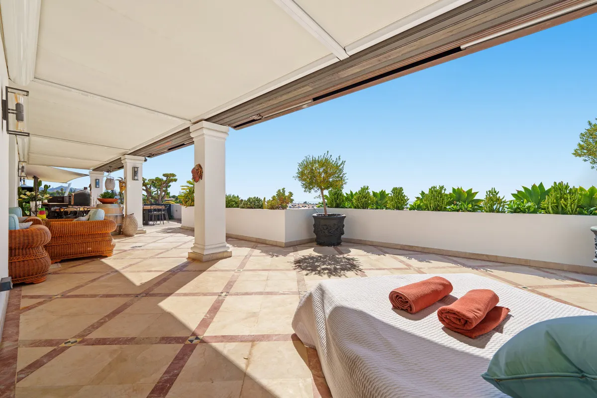 b7804adb-ae94-4b44-8777-89fc0a27609a