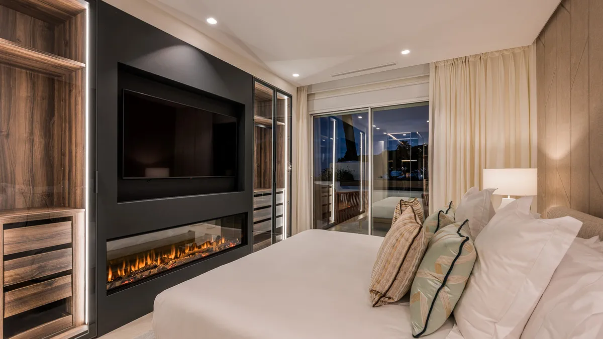 5fef7201-0c2b-4827-84ef-d6e22b74e780