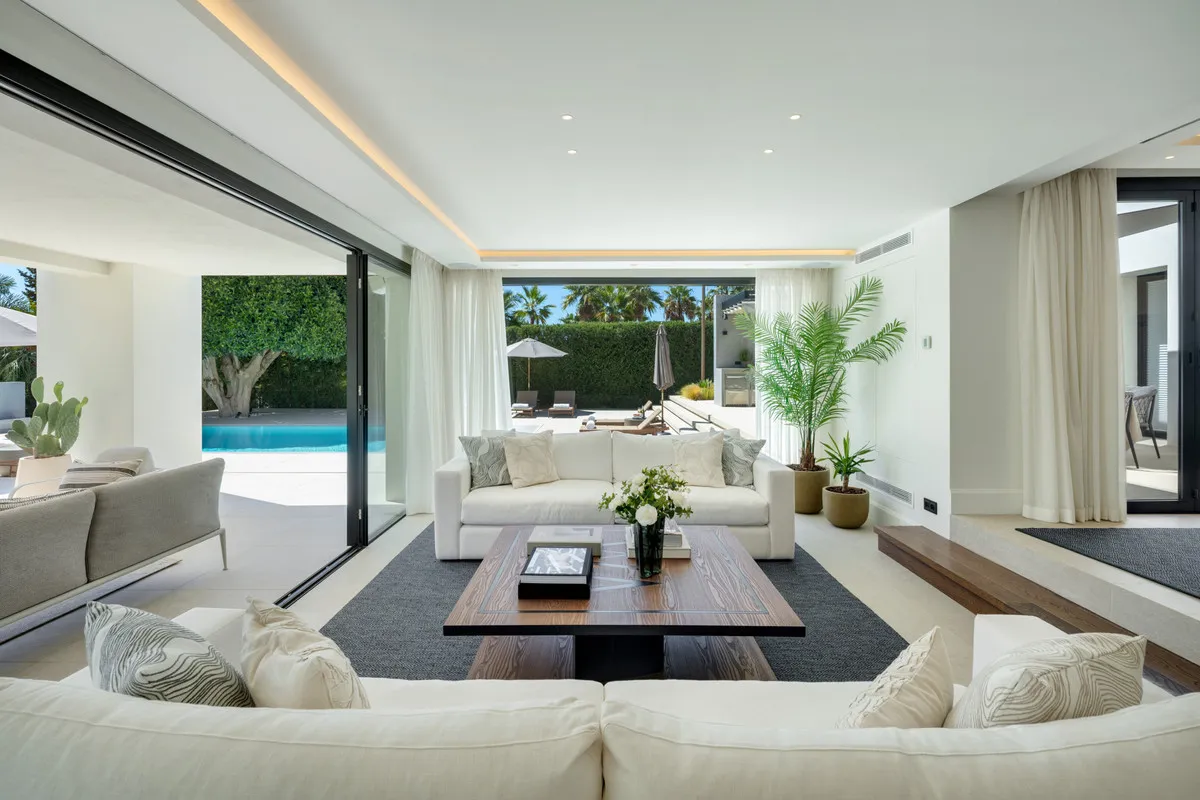 35fecc3e-e082-4e1c-b01b-85a09f23c217