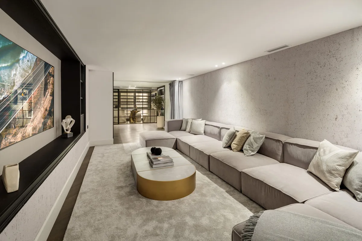 a9148142-cb4d-4591-9d36-cf6b77548e19