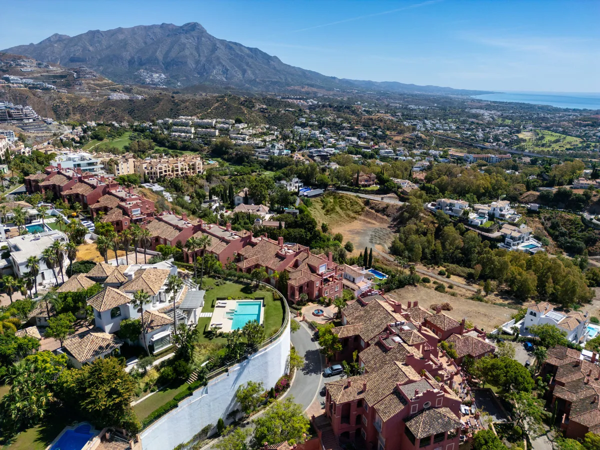 ae3b6188-2d53-42ad-909f-0b03a9878d8e