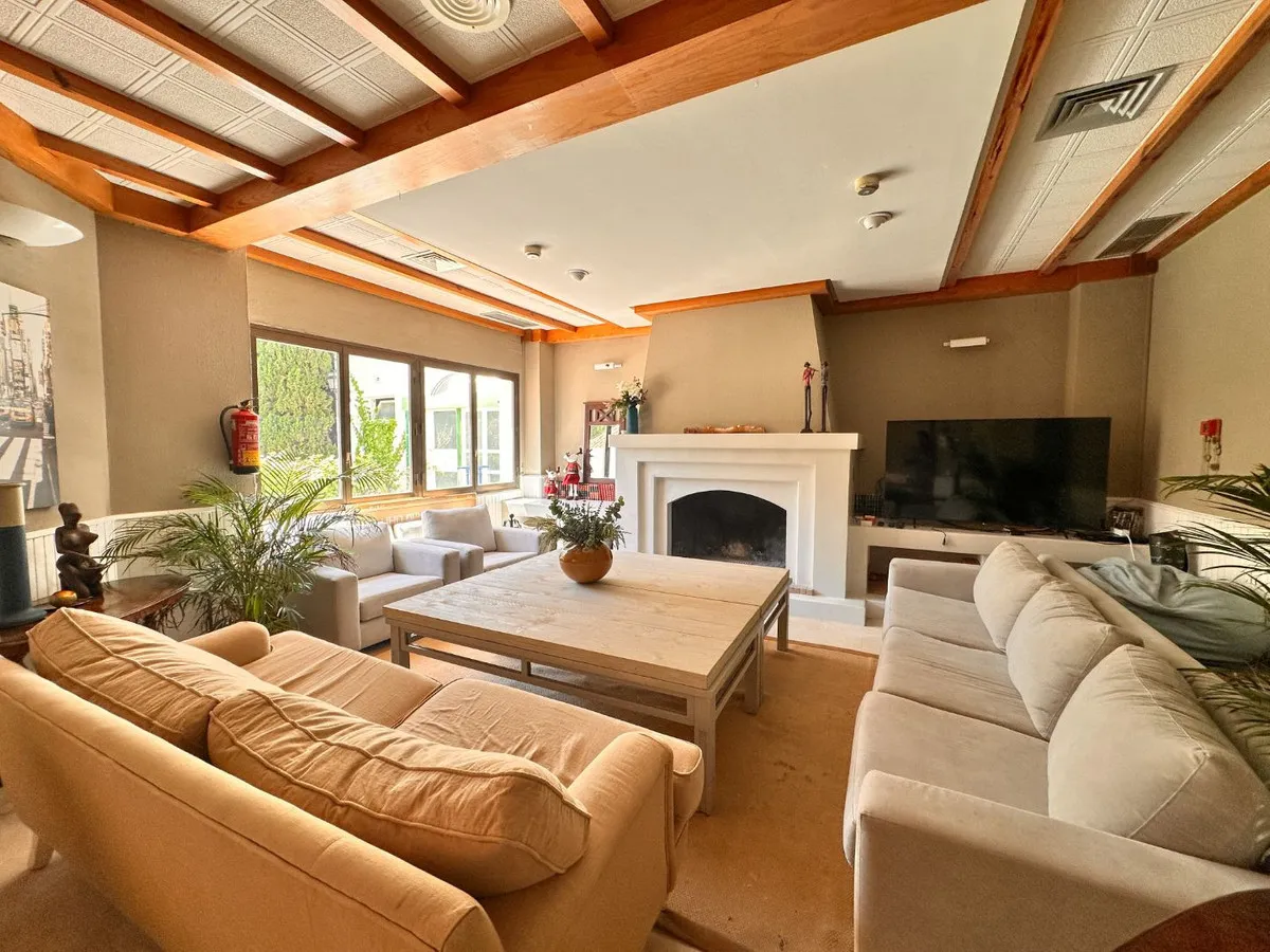 9137826a-3aae-4e99-8fb5-eb427655d5fb