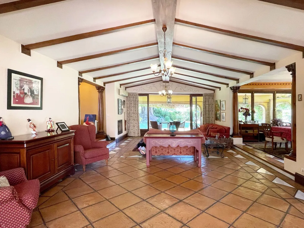 0a3a7ebe-0b0b-4e95-8329-f672f21f890d