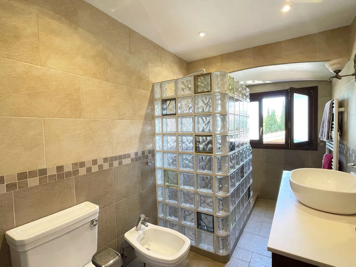 513a665a-e620-48a1-88ce-7c923e83a684