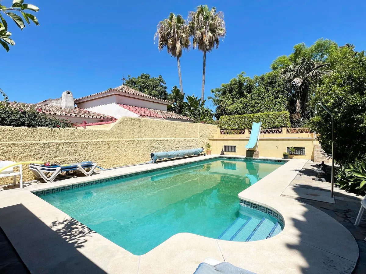 7eefa368-52bc-4156-8cff-49fe8c9eb464