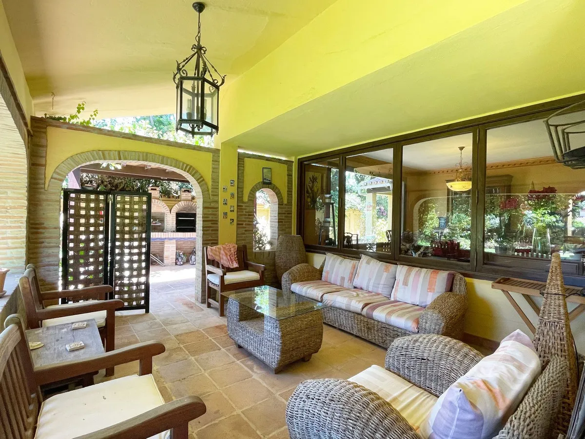 8a812b49-9d9a-466f-a088-3e5c61e8bb77