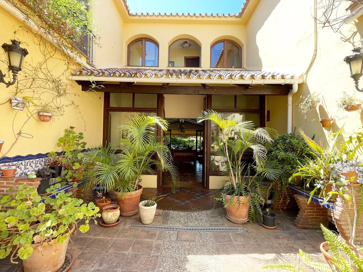 b0d56f6d-3172-4fc1-aea9-3d37b64c0486