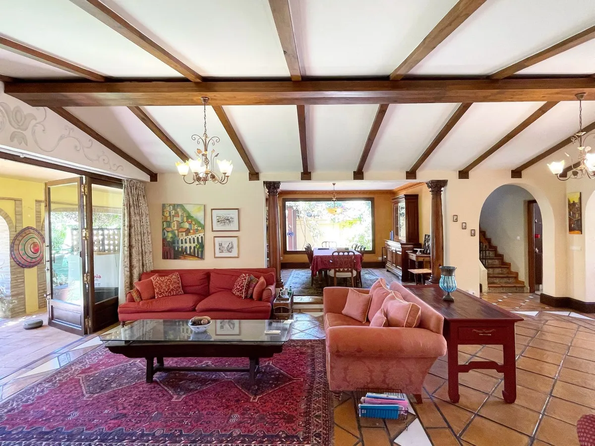 beadab3b-62a7-423b-aa69-83060eea25fd