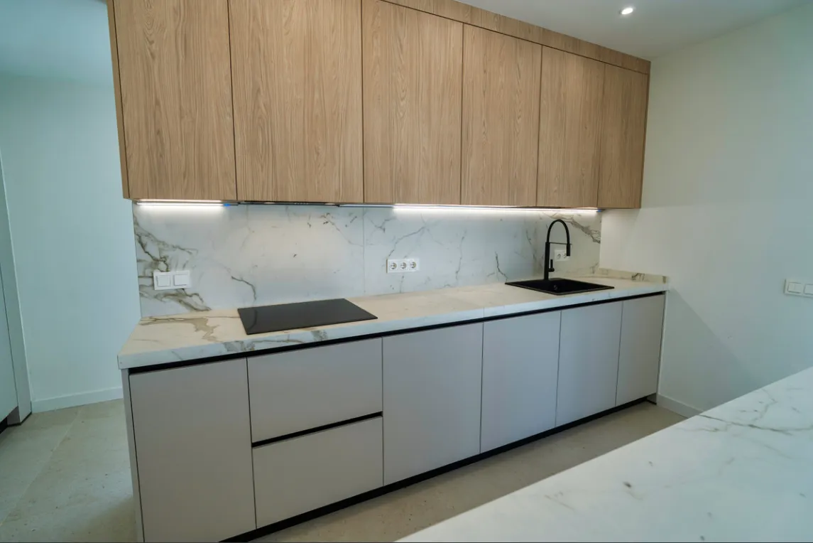 6292b329-1c73-4a0b-8a54-e7909f13bf1b