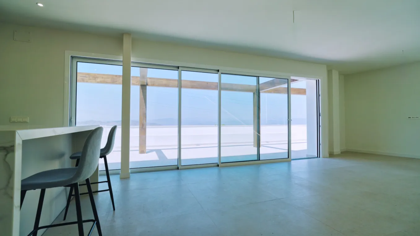 b62904cb-0912-4c61-8d49-e856e211734c