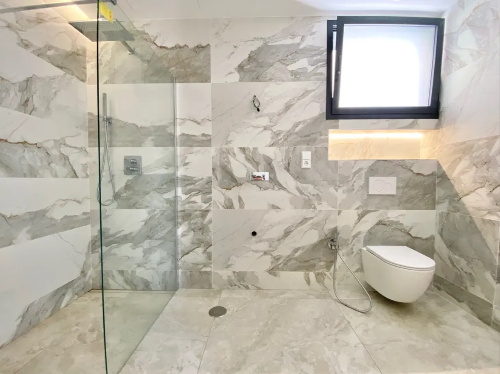 98ec860b-eaa7-4516-8985-02c9ba6f0f38